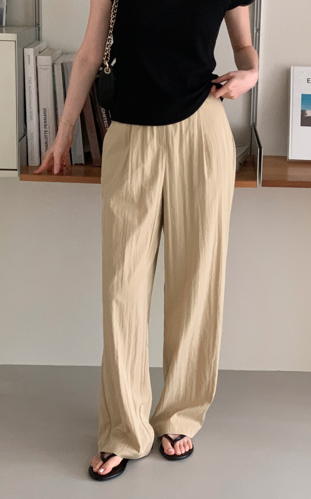 韓国ファッション 通販 | 可愛い レディース 服ブランド ATTRANGS  