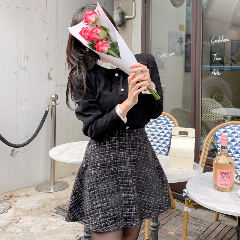고급스러운 블링 트위드 뒷밴딩 플레어 미니스커트 skirt 벚꽃룩