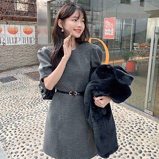 [울함유] 로맨틱한 퍼프숄더 반팔 미니 모직원피스 dress