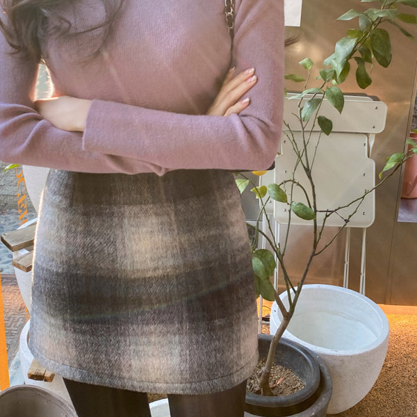 sk5277 포근한 모헤어 소재의 H라인 체크 미니 스커트 skirt
