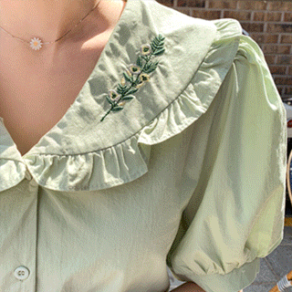 bs6922(A) 월계수 자수 포인트의 카라넥 페플럼 여름 블라우스 blouse