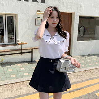 은장 버클 장식의 플리츠 A라인 미니 스커트 skirts