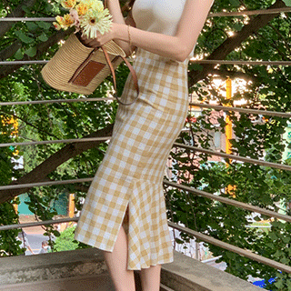 산뜻한 체크 패턴의 린넨 슬릿 머메이드 롱 여름 스커트 skirt