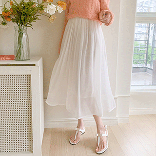 은은한 광택의 풀밴딩 새틴 플레어 스커트 skirt