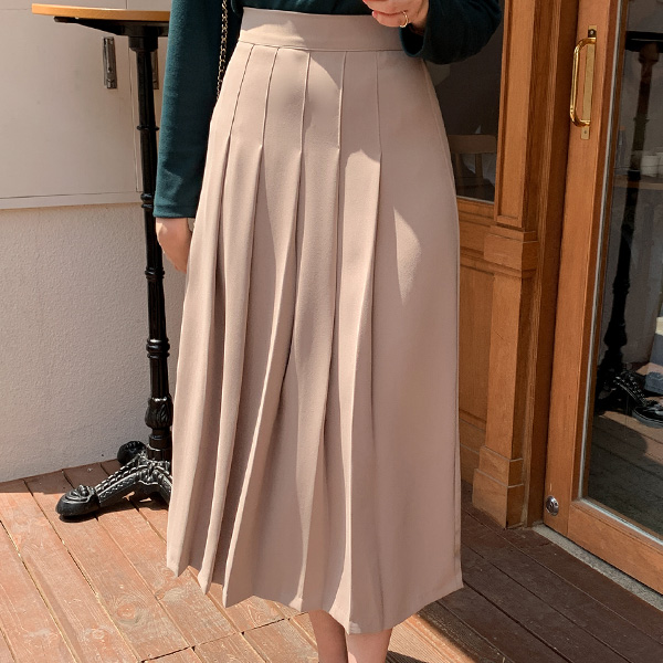 플리츠 디자인의 뒷밴딩 롱 A라인 스커트 skirt