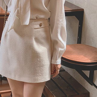 비조 포인트의 A라인 트위드 미니스커트 skirt