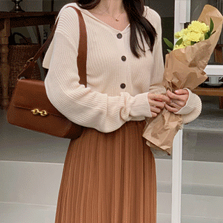 걸리시한 무드의 세일러 니트 가디건 cardigan 벚꽃룩