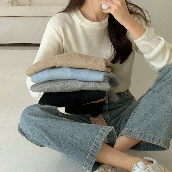 이프 소프트 라운드넥 니트 knit 벚꽃룩