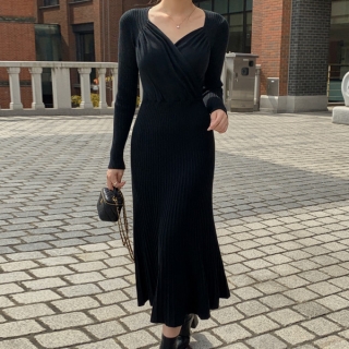 カシュクールプリーツニットワンピース
