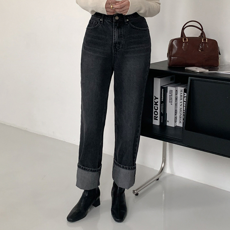 프렌치 일자핏 흑청 데님 팬츠 벚꽃룩