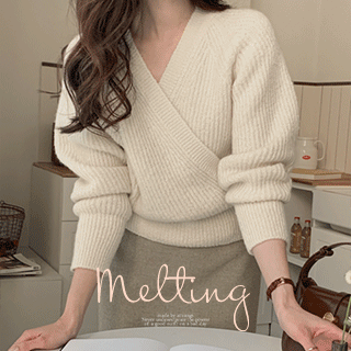 [울40%] 멜팅 알파카 랩 니트 벚꽃룩