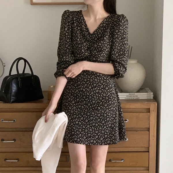 모엔 셔링 플라워 패턴 원피스 dress 벚꽃룩