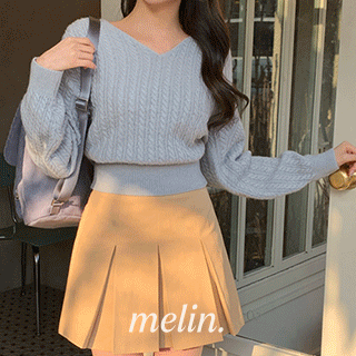 [울함유] 멜린 폭스 케이블 브이넥 니트 knit 벚꽃룩
