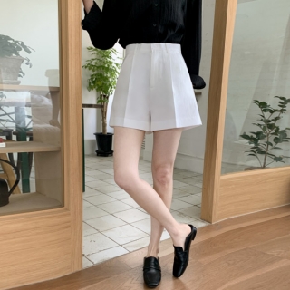 ウエストタック入りハーフパンツ