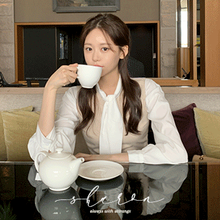 샤론 루즈핏 실키 셔링 타이 블라우스 blouse