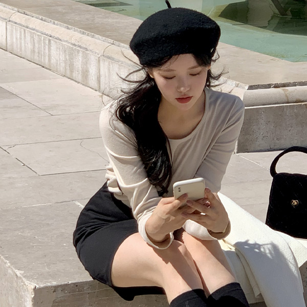 (기본템/문의폭주) 파넬 유넥 기본 쫀쫀 티셔츠