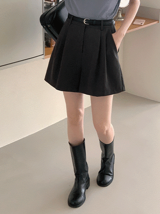 (S~L/2기장/3부&4부) 데이위크 2기장 핀턱 하프 슬랙스 팬츠