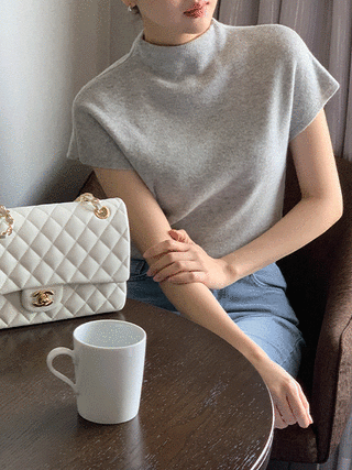 [주문폭주] (프리미엄퀄리티) 세비에 캐시미어 파인울 하프넥 반팔 니트