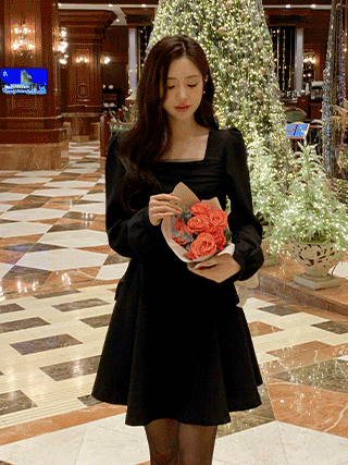 (FW버전♥/2기장/긴팔&7부소매2타입) 르블랑쉬 스퀘어넥 샤 셔링 플레어 원피스