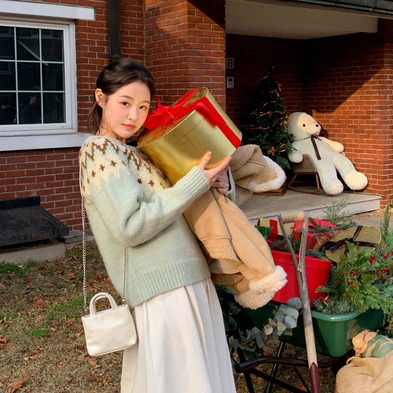 [울함유] (포근보들/겨울감성가득♥)웨일 노르딕 라운드 루즈핏 울 코위찬 니트