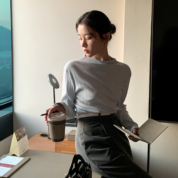 (브랜드퀄리티/출근룩추천♥) 보니아 하프넥 플리츠 긴팔 티셔츠