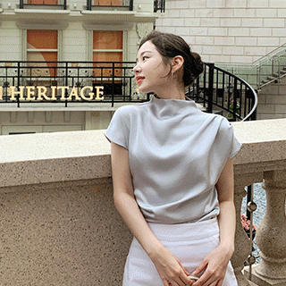 (프리미엄원단/구김X/고급미♥) 샤를린 하프넥 사이드 셔링 새틴 반팔 블라우스