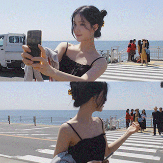 (숄더끈조절가능/페미닌무드*.*/레이어드템) 카이아 펀칭 프릴 버튼 뷔스티에 블라우스