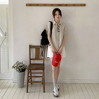 (-3kg실루엣/활용도만점 반팔셔츠) 데아나 루즈핏 가오리 체크 반팔 셔츠