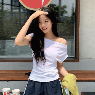 (보호본능자극핏*.*/투웨이연출/말랑쫀득) 루젠나 쫀쫀 언발 셔링 캡소매 티셔츠