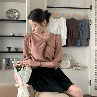韓国ブラウスおすすめ | 可愛い レディース 服ブランド ATTRANGS