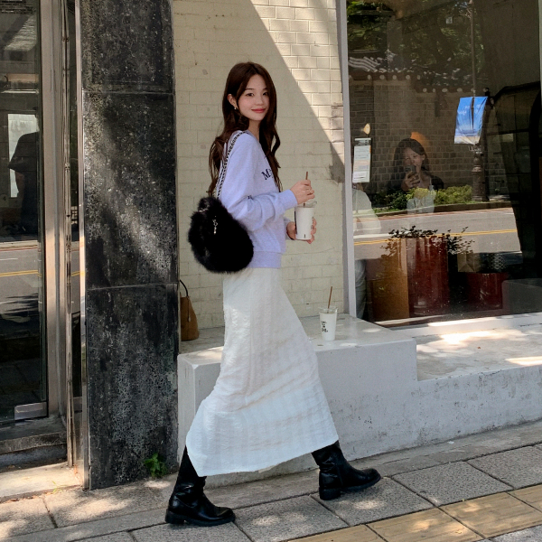 (핏은모델처럼/허리는밴딩처럼) 레온트 물결 레이스 H라인 롱 스커트