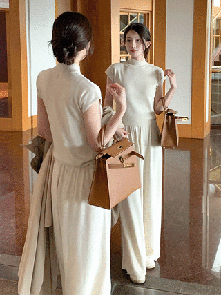 [울함유] (투피스SET/우아미/소프트텍스처♥) 브헤이 반폴라 캡소매 반팔 니트 와이드 밴딩 니트 팬츠 투피스 세트