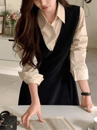 (고밀도40수-탄탄핏/출근룩보증서) 포텐셜 절개 라인 슬림핏 세미 크롭 셔츠