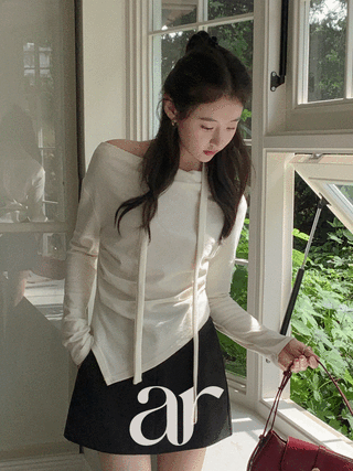 (쫀득보들♥/오늘여신확정) 브리엔 타이 드레이프 티셔츠