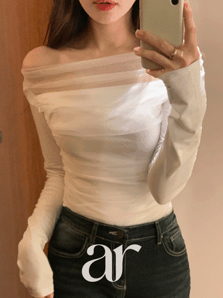 (가을ver./페미닌무드/고급미) 멜즈 샤 셔링 레이어드 오프숄더 긴팔 티셔츠