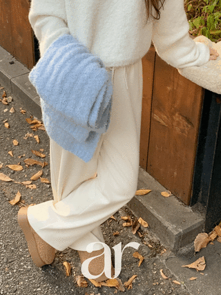 (도톰포근/양기모안감♥) 베로니 양기모 와이드 밴딩 트레이닝 팬츠