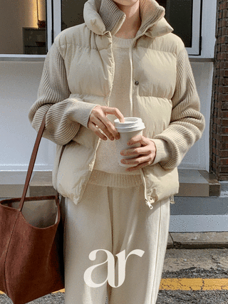 (레이어드한듯/보온성UP) 로렌느 니트 집업 일체형 하이넥 조끼 패딩