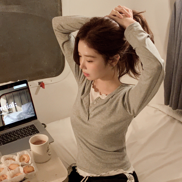 (여리핏/레이어드한듯♥) 포리아 배색 물결 레이어드 단작 티셔츠