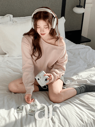 (따뜻기모안감/여리핏/핀터레스트무드UP) 셀론 어깨 리본 니트 스트랩 무지 맨투맨