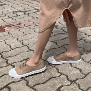 편안한 착화감의 유니크한 디자인 데일리 스니커즈 슈즈 shoes