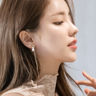 [주문폭주] 퓨어한 담수 진주 장식의 체인 드롭 이어링 귀찌 earring
