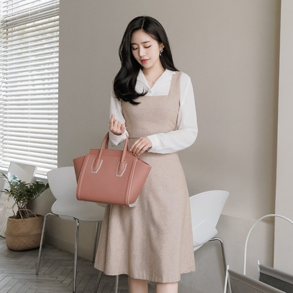 op6344 울소재로 따뜻한 청순여신무드 서스펜더 롱플레어 원피스 dress