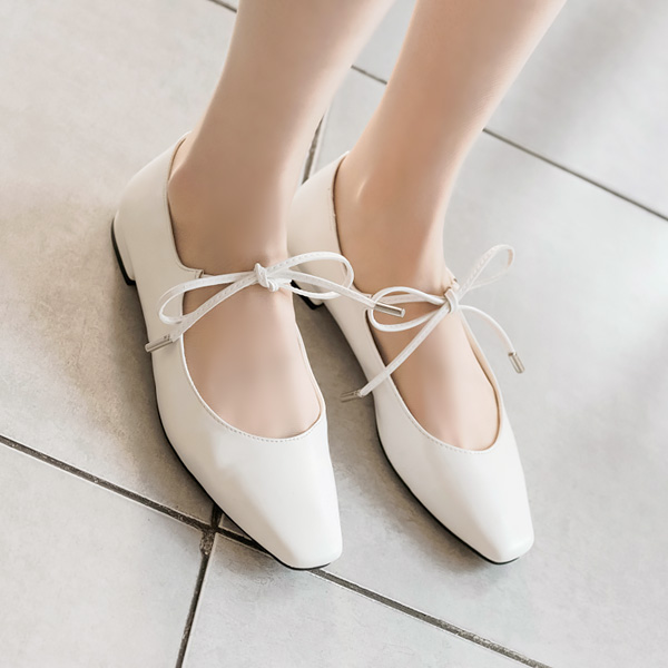 sh1251 폭신한 착화감이 돋보이는 슬림앞코 발등 리본 스트랩 플랫슈즈 shoes