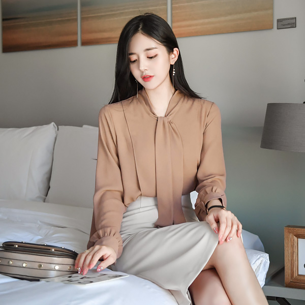 bs4145 모던 무드가 담긴레이어링 디자인 타이쉬폰 블라우스 blouse
