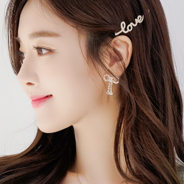 ac3870 페이스 라인 형광등 켠듯 화사하게 밝혀주는 포인트 리본 큐빅 귀찌, 이어링 earring