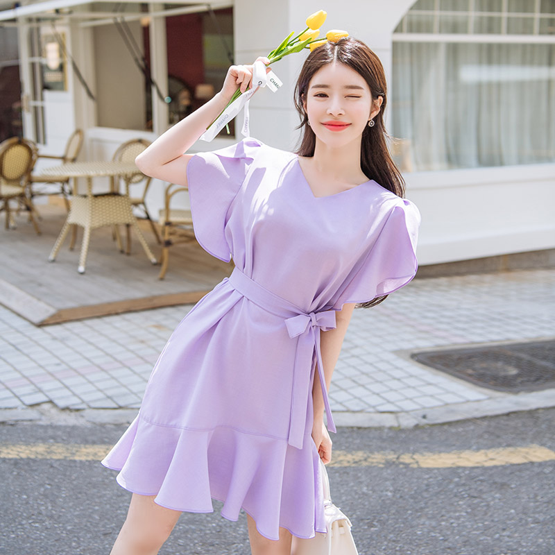 로맨틱한 튤립소매 포인트의 리본스트랩 밑단 프릴 원피스 dress