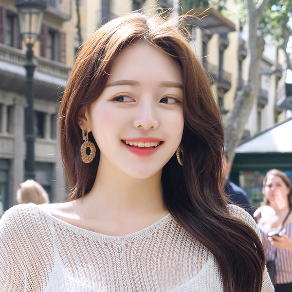 ac3990 스퀘어 골드바 장식의 라탄 라운드 빅 이어링 earring