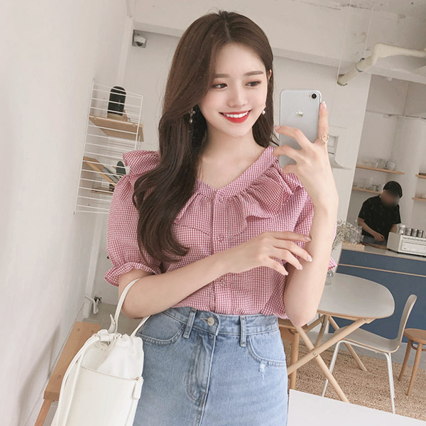 bs4482 러블리한 프릴 장식 깅엄체크 V넥 블라우스 blouse