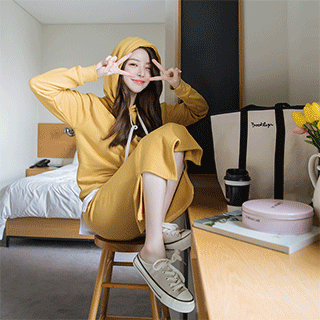 기모추가 페이크 티셔츠가 달린 후드와 스커트 투피스 세트 dress