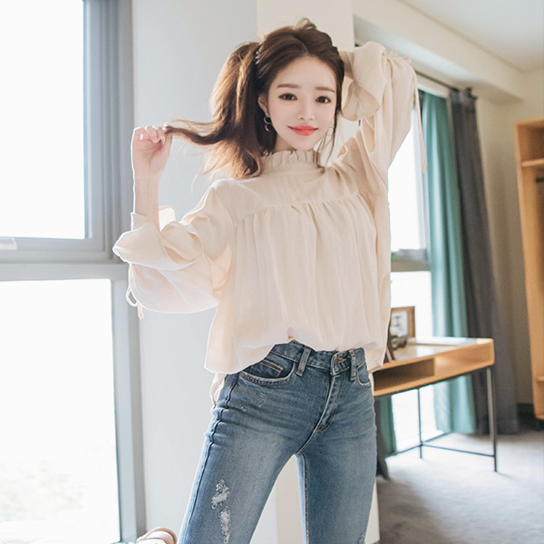 bs4643(A) 동화속 공주님같은 프릴 네크라인 리본 소매 블라우스 blouse